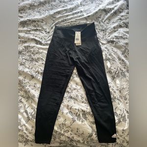 NWT Adidas 7/8 Tight - black.